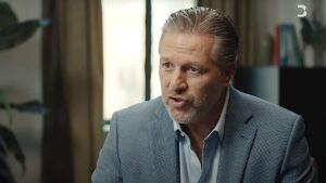 McLaren-baas Zak Brown klaagt eigen coureur aan: het hele verhaal