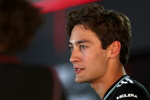 FIA doet uitspraak over straf voor George Russell na gevaarlijk moment