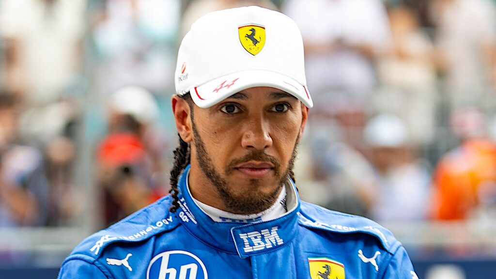 Lewis Hamilton totaal in paniek op de radio, teambaas van Ferrari reageert