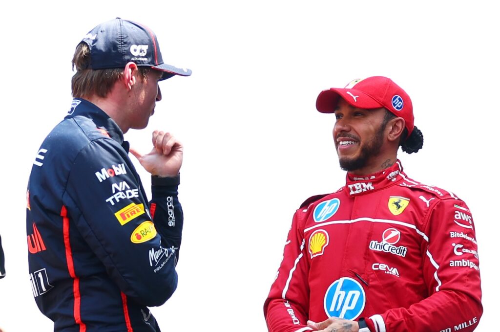 FIA druipt af: Verstappen, Hamilton en co. winnen de modderstrijd