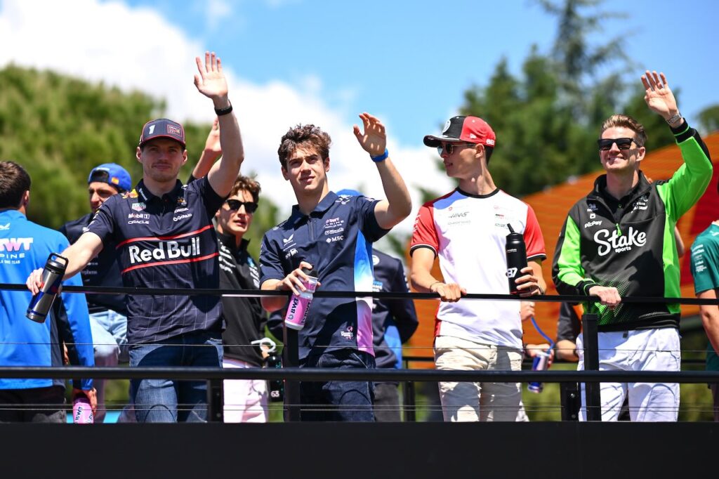 F1-coureur krijgt gridstraf van 10 plaatsen