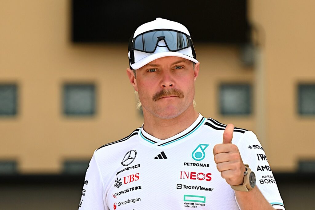 Valtteri Bottas laat ineens bommetje vallen over terugkeer in de Formule 1