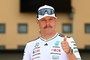 Valtteri Bottas laat ineens bommetje vallen over terugkeer in de Formule 1