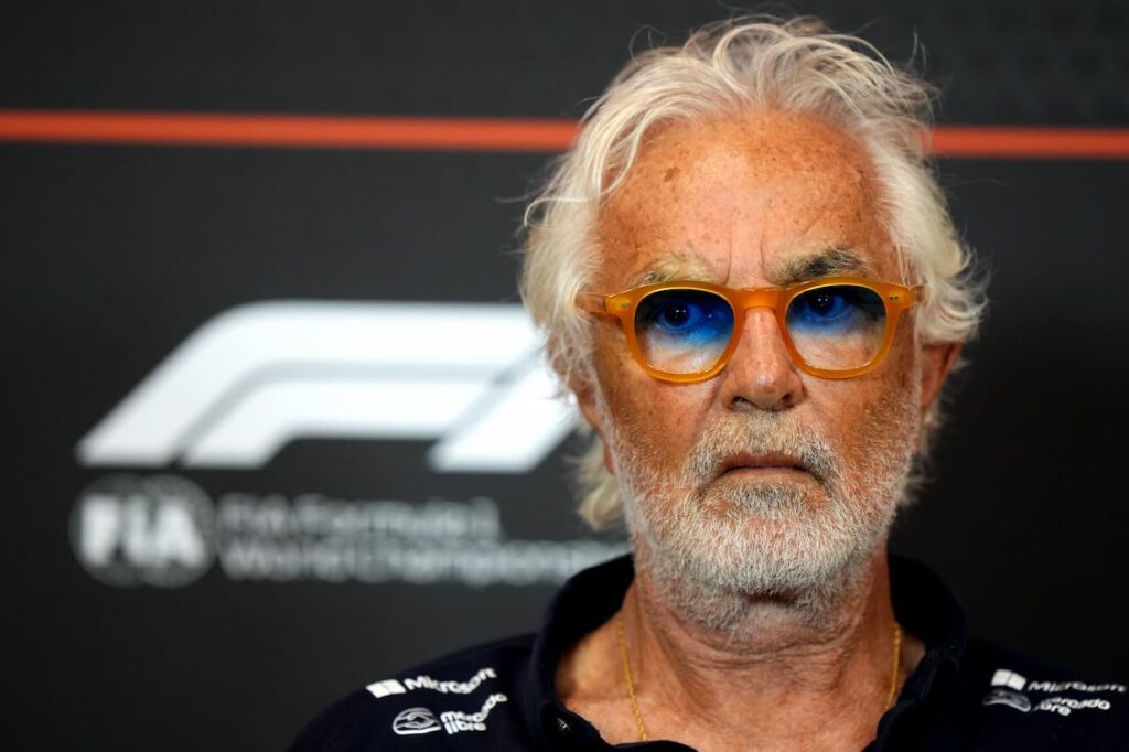 F1-coureur onthult angstaanjagende ontmoeting in de slaapkamer met teambaas