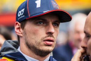 Mercedes-topman geeft groen licht om Max Verstappen weg te kapen