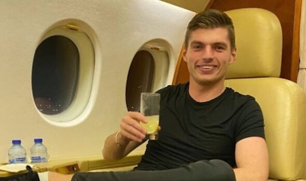Onvergetelijke ervaring: reis naar de Abu Dhabi GP met het privéjet van Max Verstappen