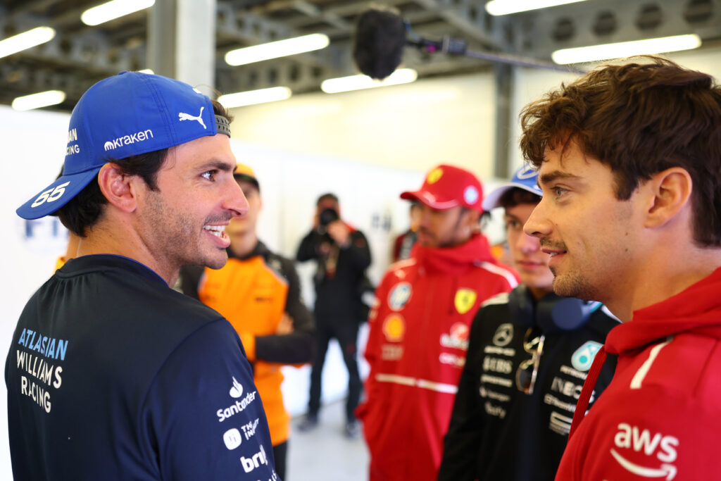 Charles Leclerc reageert met 4 woorden op de podiumplaats van Carlos Sainz
