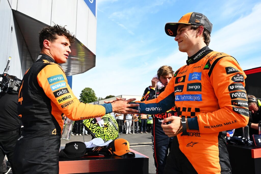 Bizarre teamorder tussen Oscar Piastri en Lando Norris: Martin Brundle geeft zijn eerlijk mening