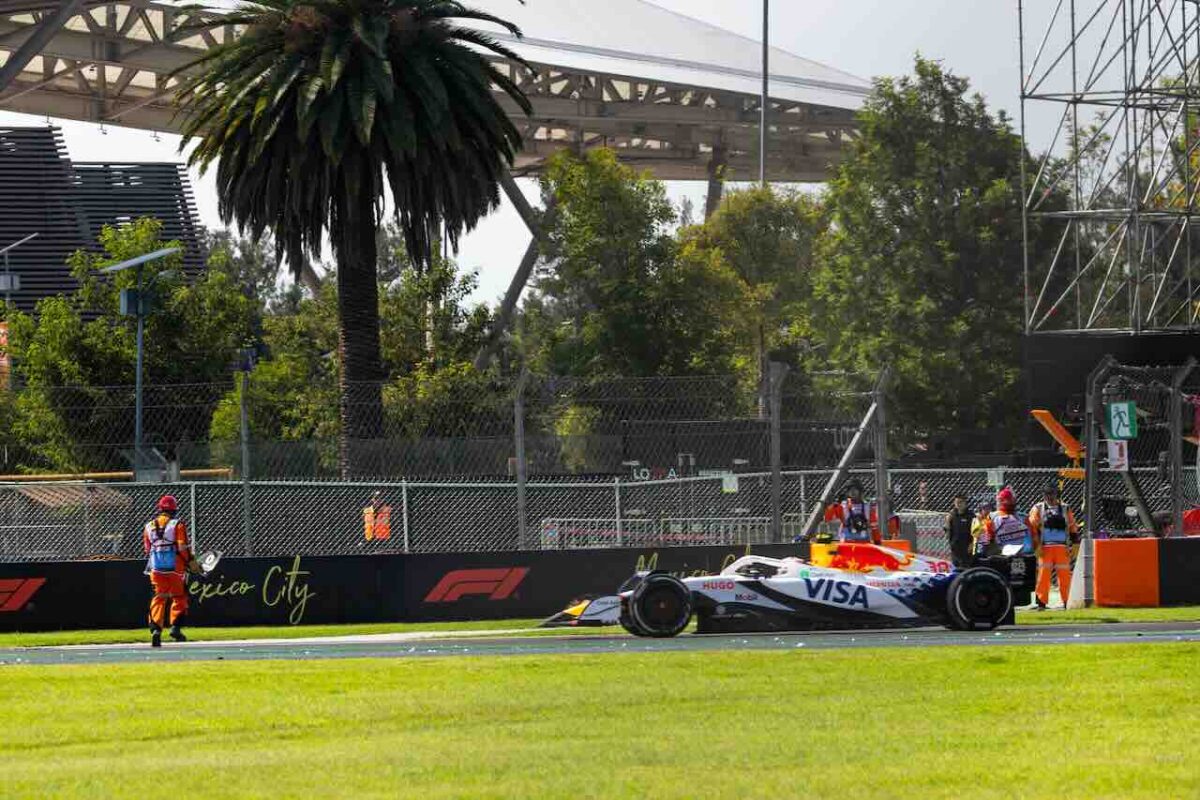 Liam Lawson zeer aangedaan na ernstig incident Mexico: ‘Onacceptabel, zoiets mag nóóit gebeuren’