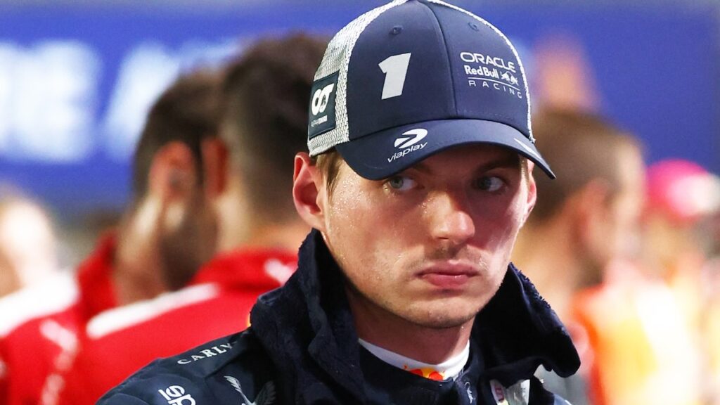 Max Verstappen tipt 15-voudig wereldkampioen als topfavoriet voor 2026