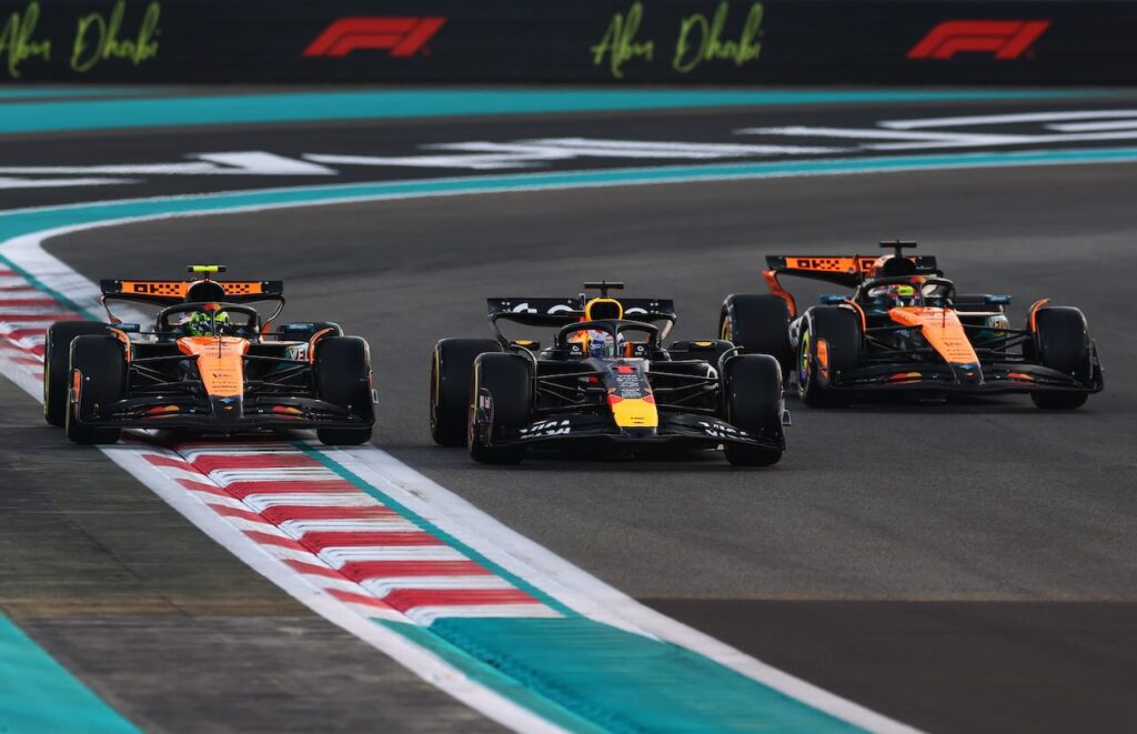 Max Verstappen wint de Grand Prix van Abu Dhabi: kampioenschap beslist