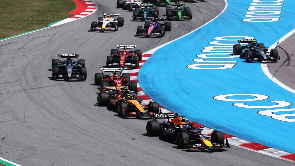 ‘Verstappen heeft het kampioenschap niet verloren in Barcelona maar hij heeft wel een les geleerd’