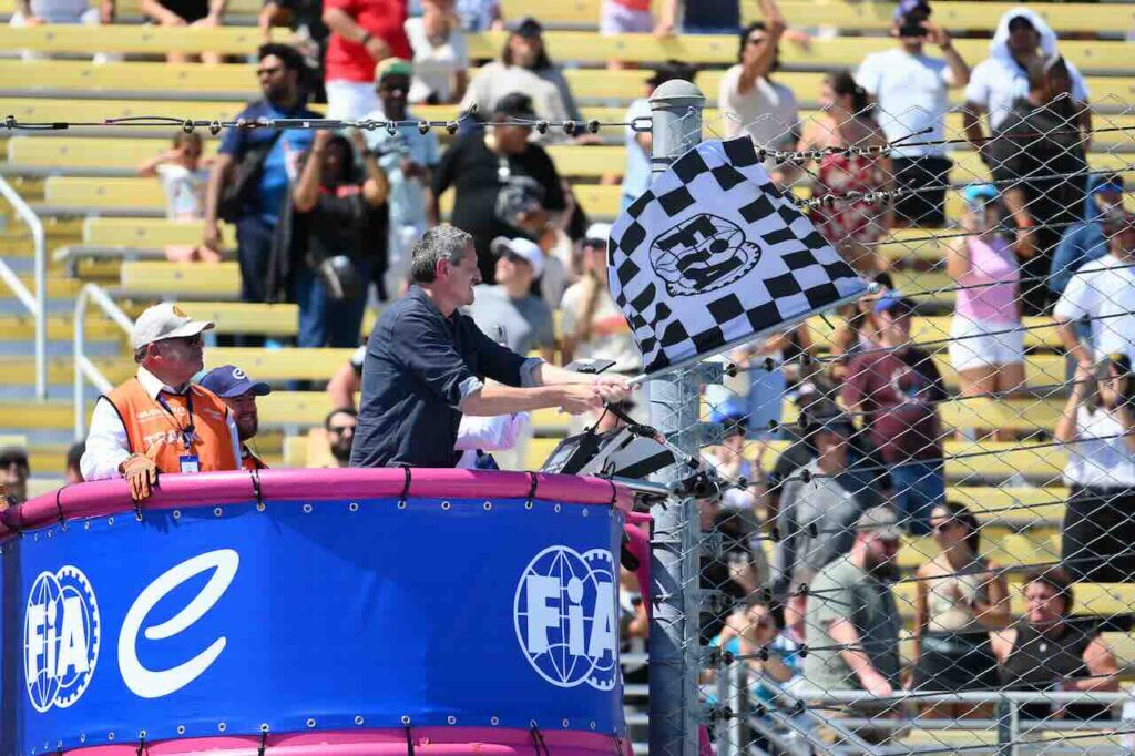 Formule 1-teambaas maakt opmerkelijke switch