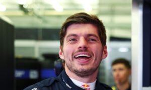 Max Verstappen moet lachen om zijn nieuwe bijnaam: ‘Ik keur hem goed’