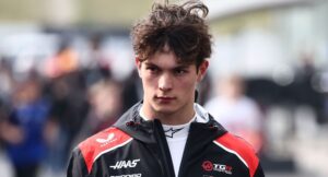 Haas geeft medisch nieuws over Oliver Bearman: oplossing nodig voor Grand Prix van Miami