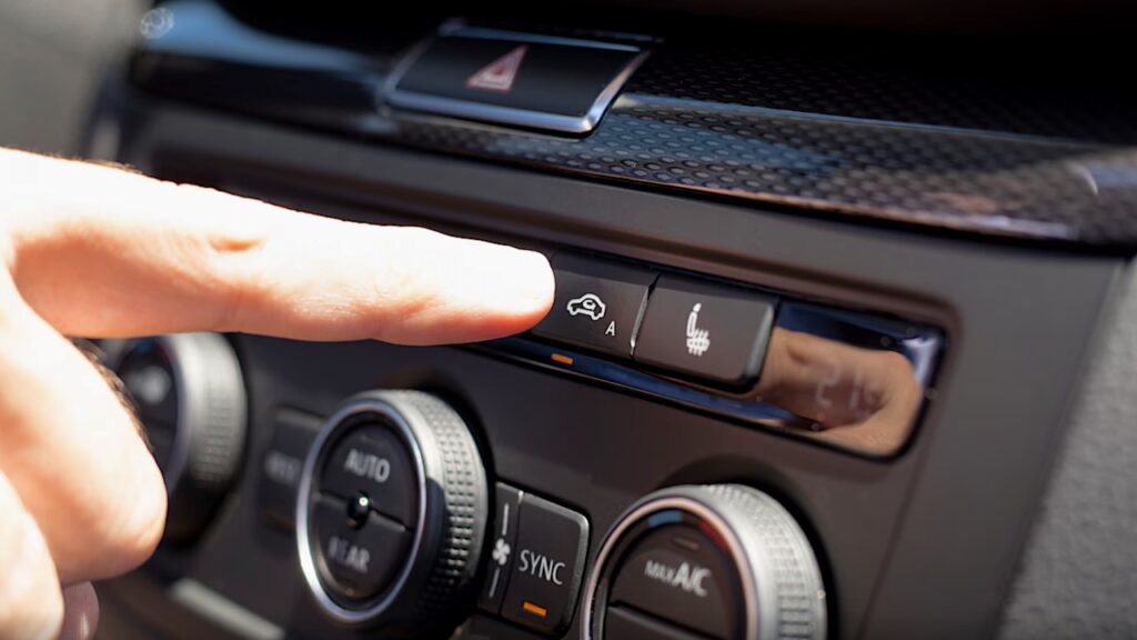 Met dit vergeten knopje kun je als automobilist veel geld besparen