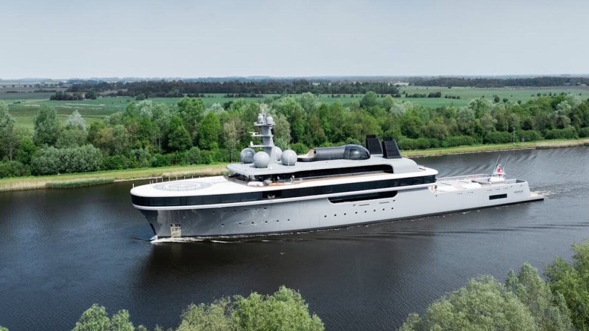 Lurssen Nausicaa