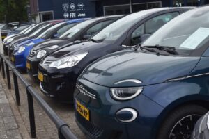 Deze auto’s zijn onmogelijk door te verkopen: ‘Ze weigeren systematisch om ze terug te nemen’