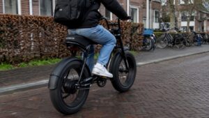 Helmplicht voor fatbikes in Nederland: hier is de datum