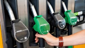 In dit EU-land kost een liter benzine maar 1,34 euro, wat er ook gebeurt met de olieprijs