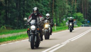 Na lange pauze: als mannen boven de 50 weer op de motor stappen