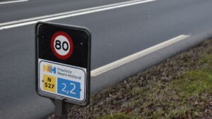 ‘Snelheid op alle wegen in het land naar 80 km/u’