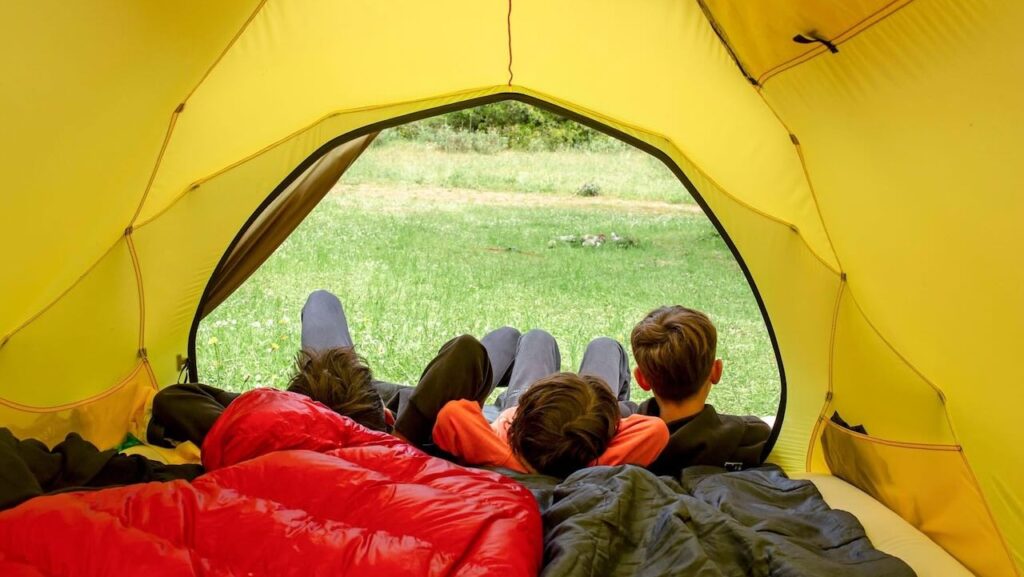 Eén verkeerde keuze en je campingtent verandert in een sauna