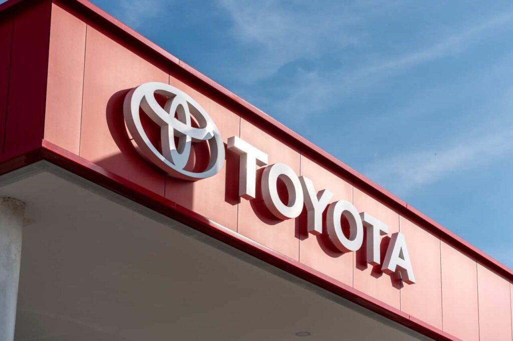 Historische ommekeer in Japan: Toyota na 20 jaar van de troon gestoten