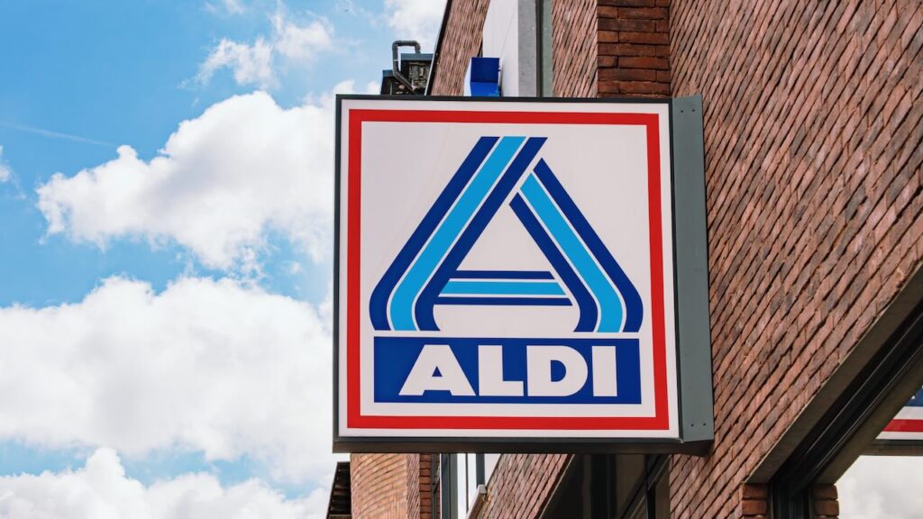 Even parkeren bij de Aldi: rekening van 515 euro