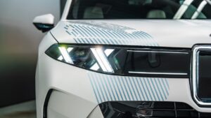 BMW verkoopt vanaf nu een auto op waterstof