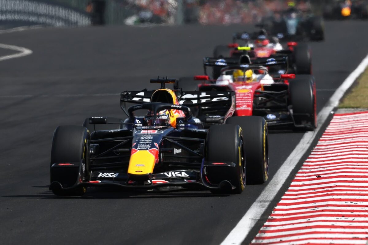 Max Verstappen in de GP van Hongarije / Red Bull