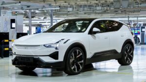 Groot automerk in de problemen: Alle Chinese technologie moet eruit