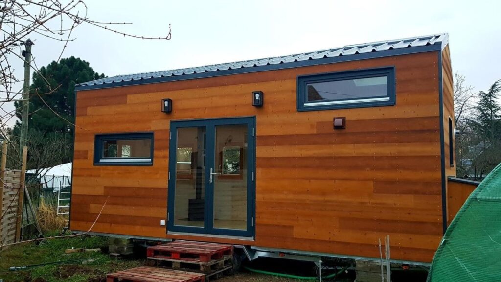 Voor 50.000 euro koop je een huis met twee verdiepingen
