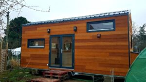 Voor 50.000 euro koop je een huis met twee verdiepingen