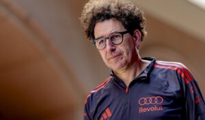 Audi reageert op geruchten over overstap van Carlos Sainz