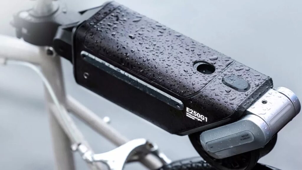 Asus verandert fietsen in e-bikes: Bike Booster wordt eenvoudig aan zadelpen geklemd