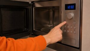 Ren meteen naar je magnetron: Bosch, Samsung, Siemens en andere merken hebben een handige functie verborgen
