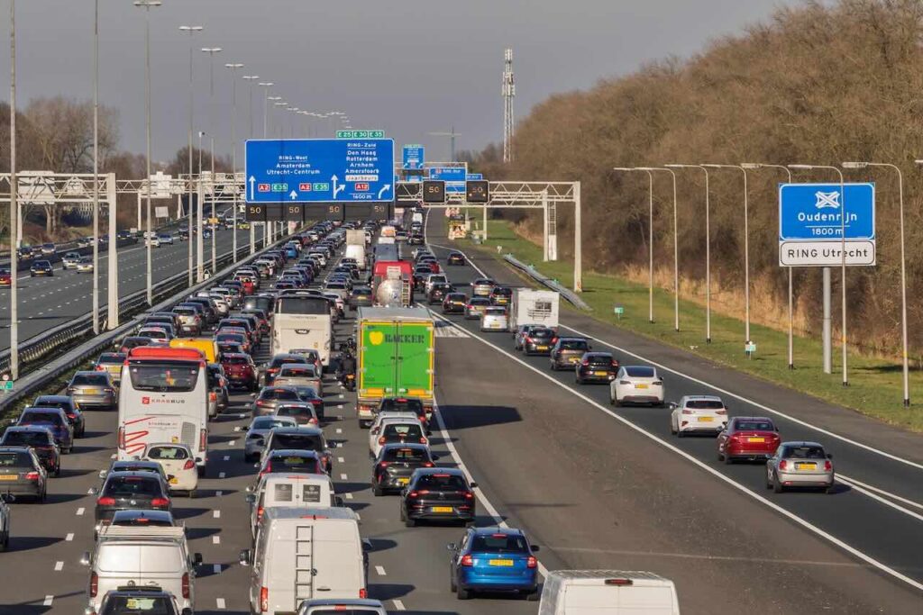 Grootste snelweg van het land gaat vanaf vandaag wekenlang dicht