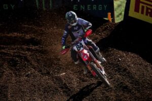 Jeffrey Herlings flikt het opnieuw: nu al de zesde keer