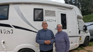 Ze verkochten hun huis na hun pensioen en wonen nu al vijf jaar in een camper: ‘Veel goedkoper dan een appartement’