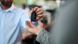 ‘Ik huurde een week een auto en kreeg een rekening voor 29.000 kilometer’