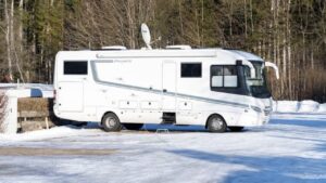 Camperbezitters gebruiken een verrassende truc om winterschade te voorkomen