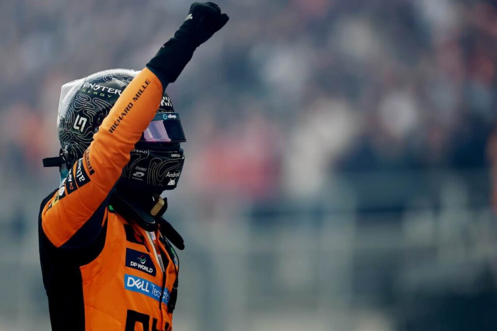 Bij McLaren moeten ze één coureur extra bedanken