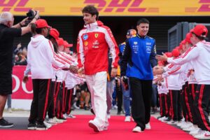 Charles Leclerc haalt uit naar Isack Hadjar vanwege Max Verstappen-opmerkingen