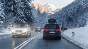 Met de auto op wintersport naar Frankrijk? Vanaf 1 november gelden weer extra regels